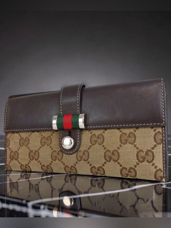 Gucci Handbags - GUCCI Sherry Line Canvas/Leather Continental Wallet 😍❤️‍🔥